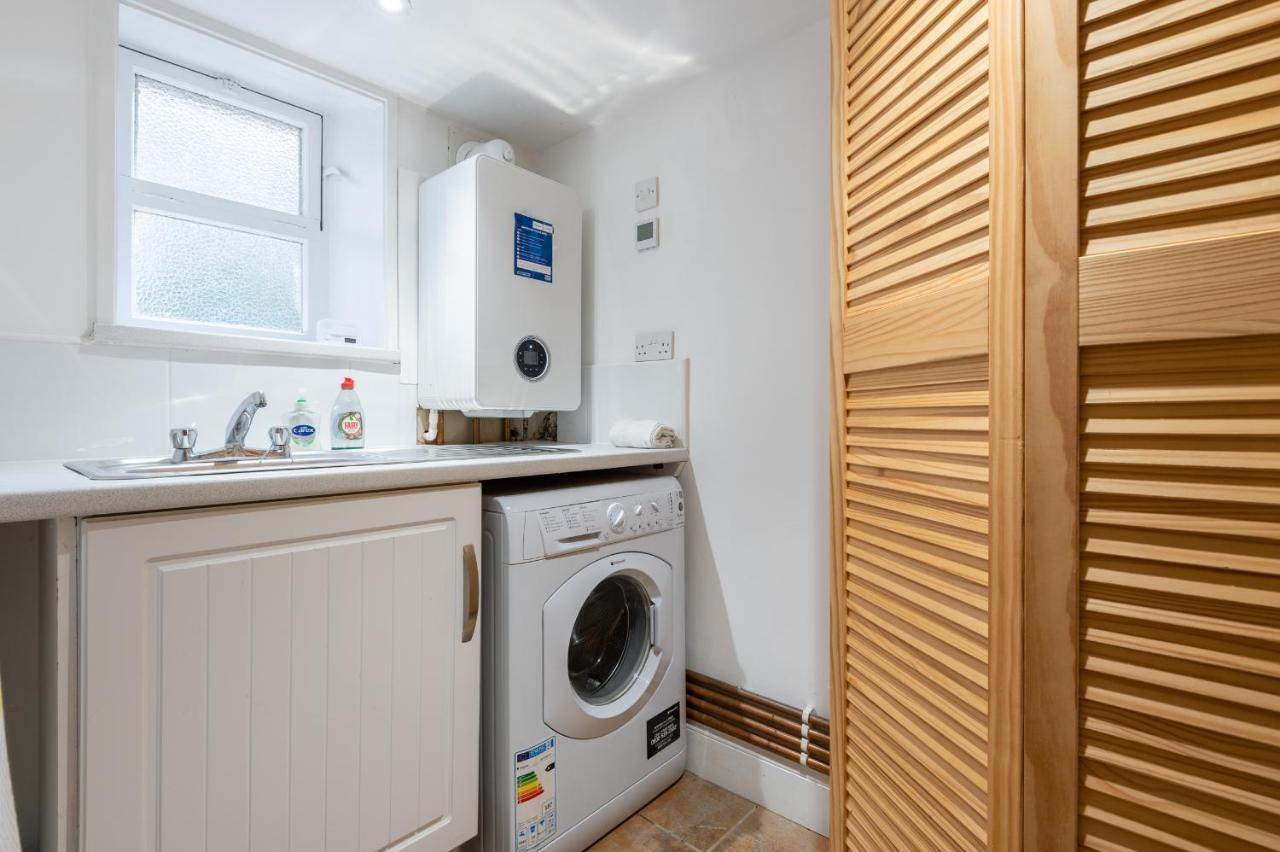 138 North Street - Luxury 2 Bed 2 Bath With Secret Garden, Summerhouse, Putting Green St Andrews Bagian luar foto